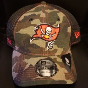 Tampa Bay Buccaneers New Era 39Thirty Camo Hat